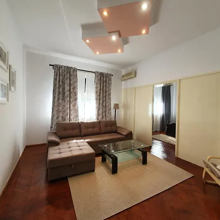 Victoriei 91-93 Apartment